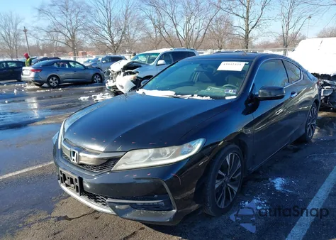 2017 Honda Accord Ex z USA, uszkodzony, nr VIN 1HGCT1B7XHA005153